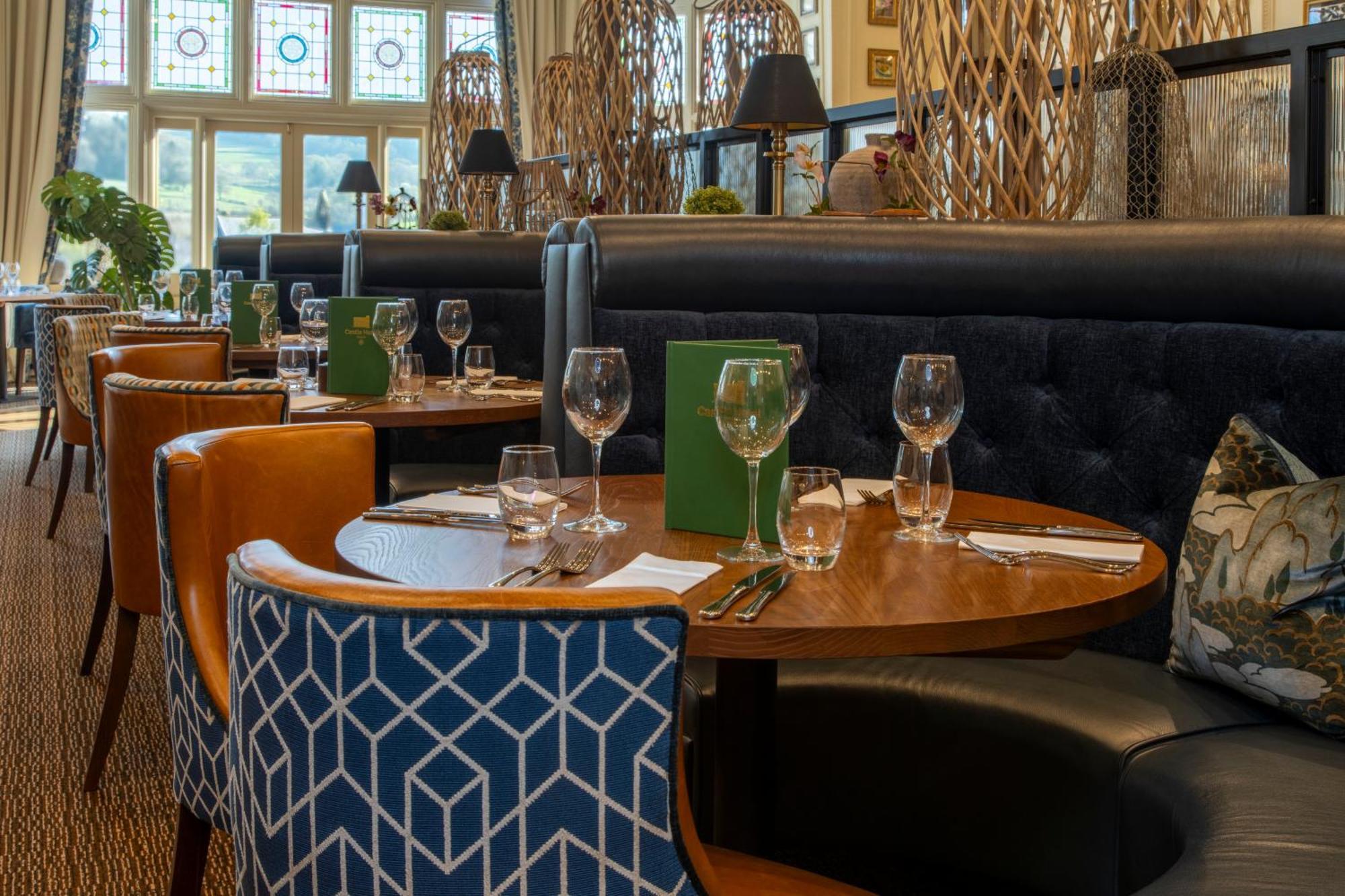 The Castle Of Brecon Hotel, Brecon, Powys 외부 사진