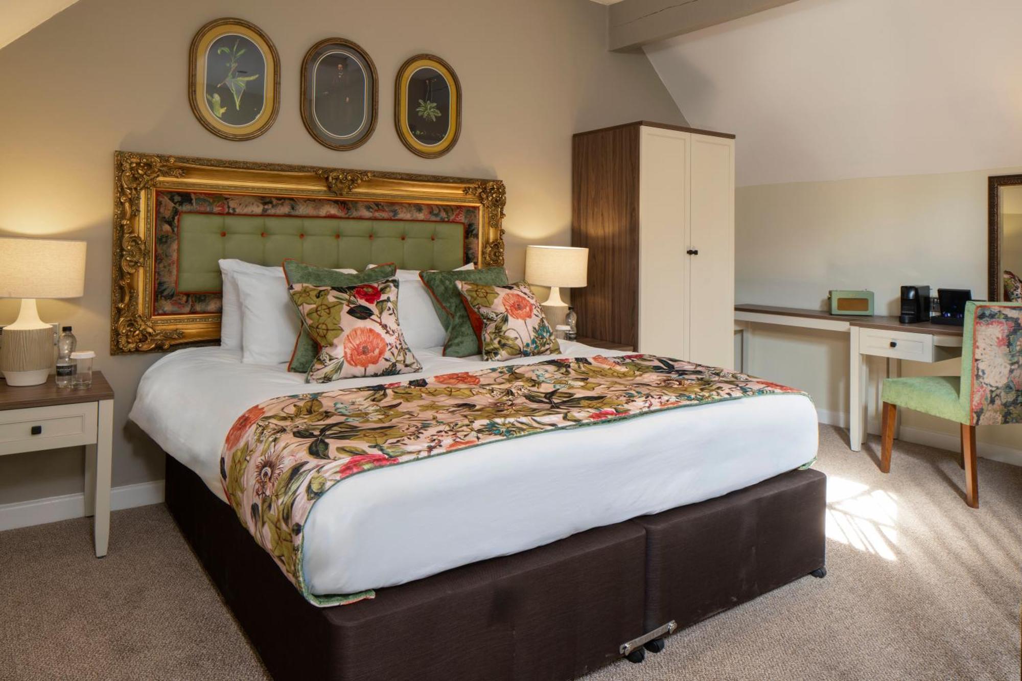 The Castle Of Brecon Hotel, Brecon, Powys 외부 사진