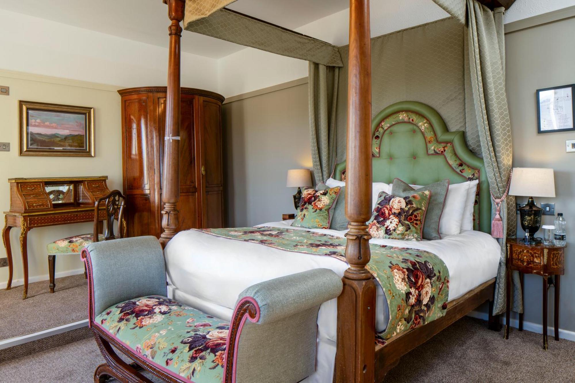 The Castle Of Brecon Hotel, Brecon, Powys 외부 사진