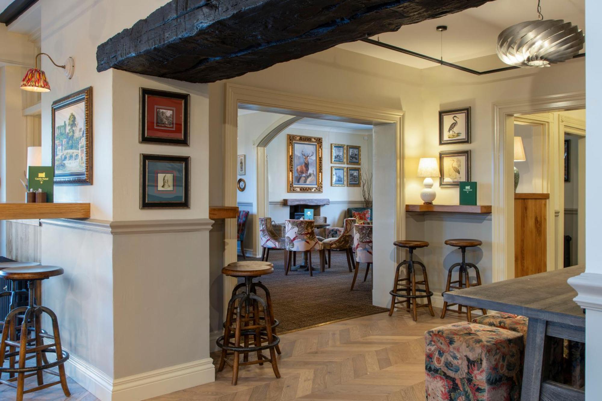 The Castle Of Brecon Hotel, Brecon, Powys 외부 사진