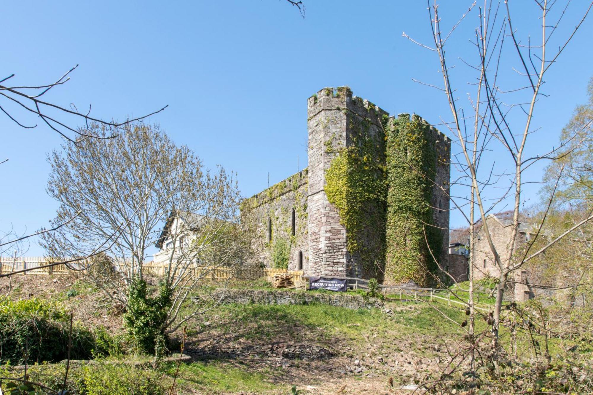 The Castle Of Brecon Hotel, Brecon, Powys 외부 사진